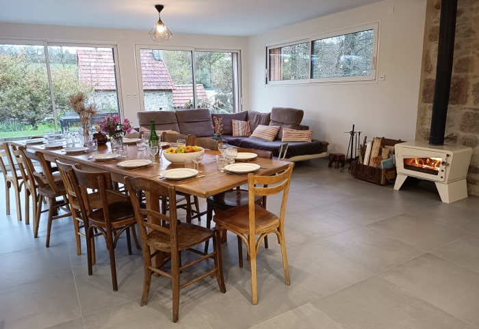 GIte Convivial - Piece de vie (2)