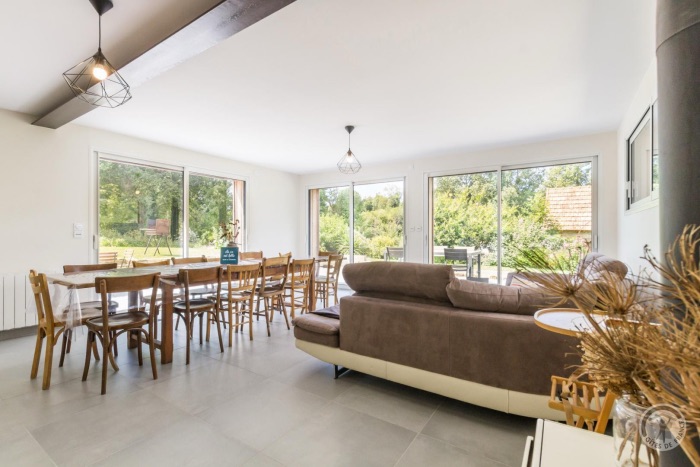 Gite Convivial - Piece de vie2